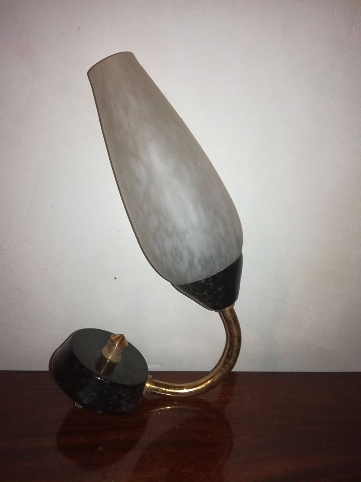 Retro applies in opaline