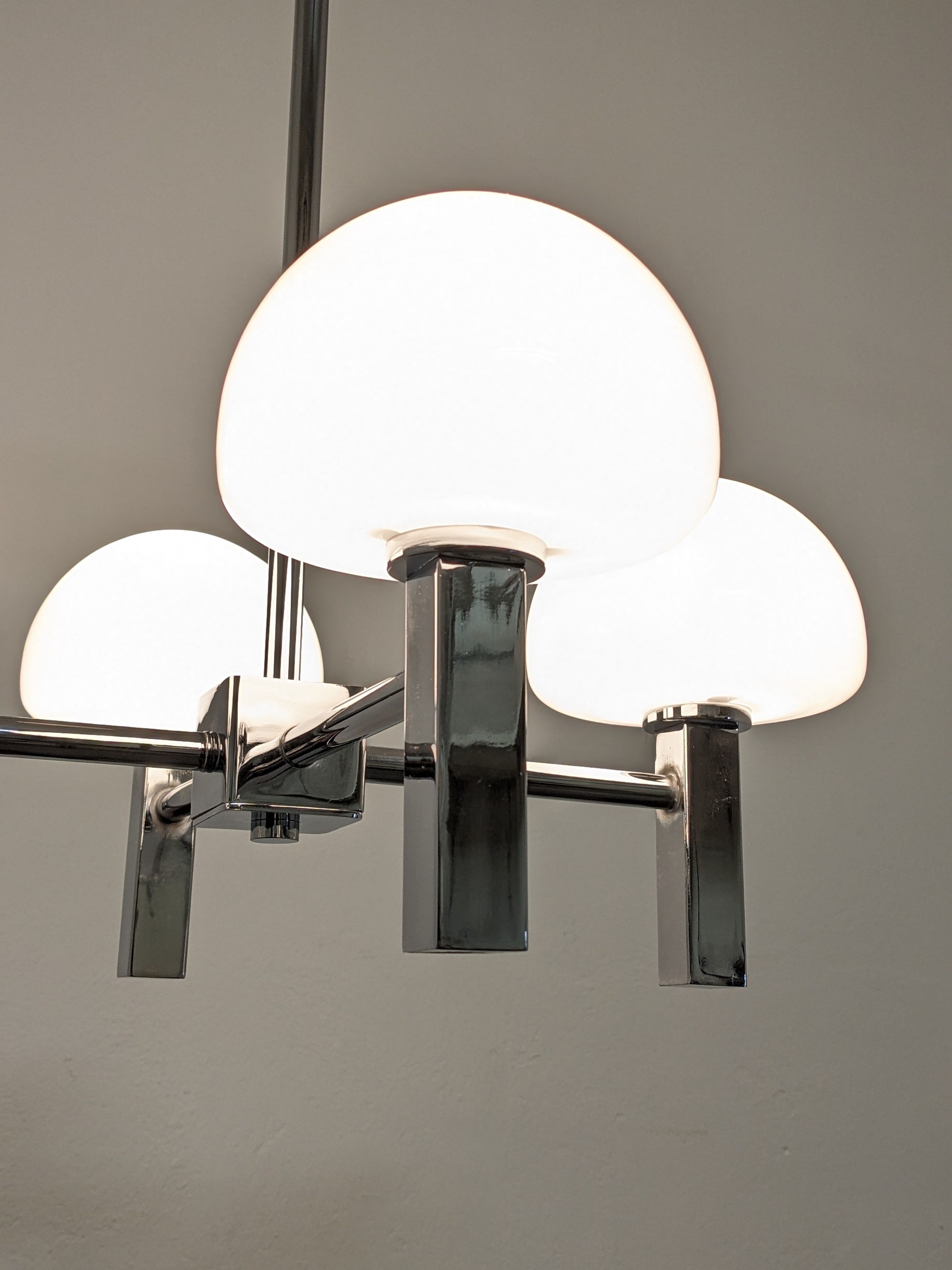 4-light space age chandelier from the 60s/70s