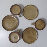 3 stoneware cups