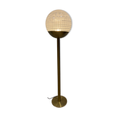 Globe lamppost