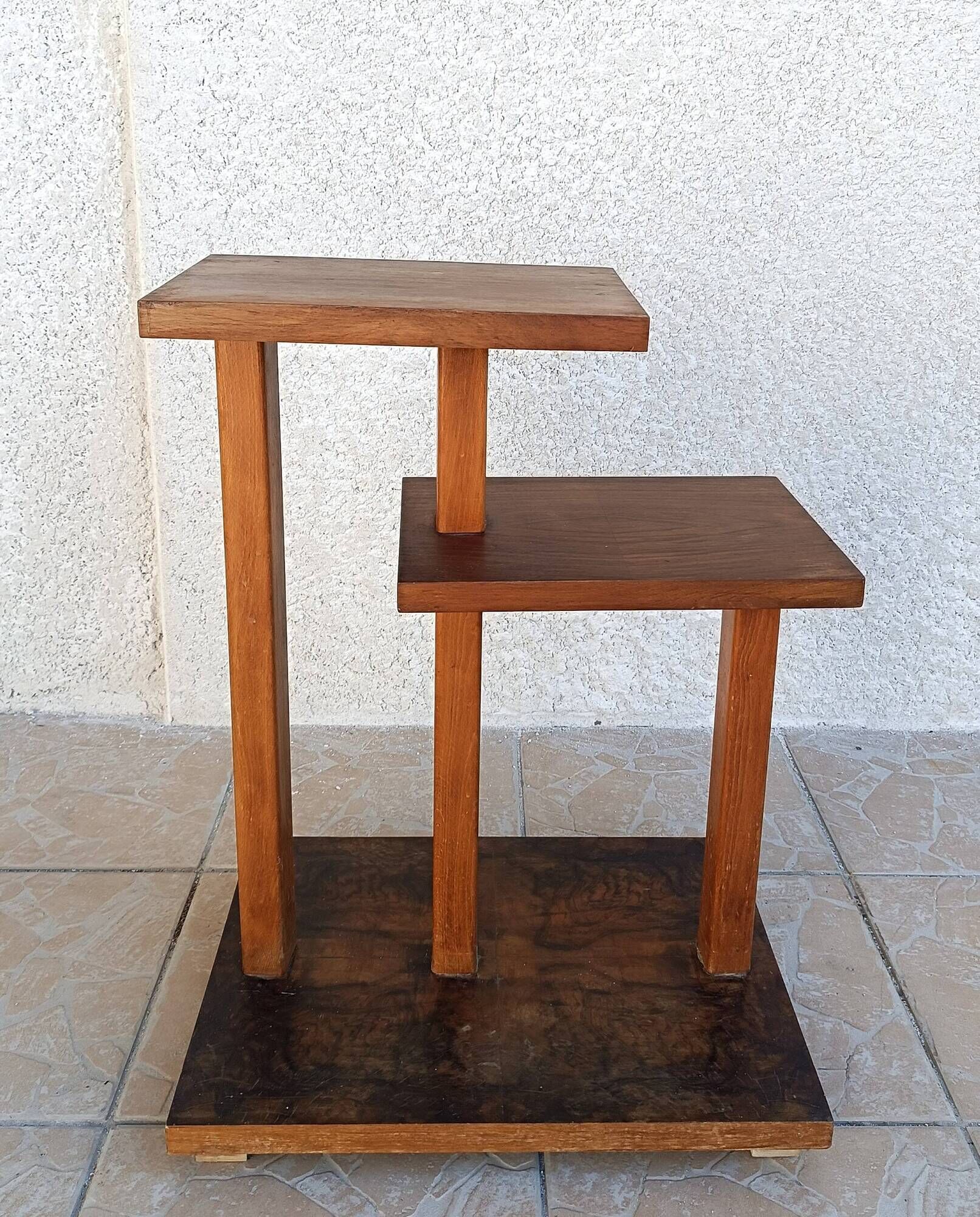 Vintage side table in walnut burl
