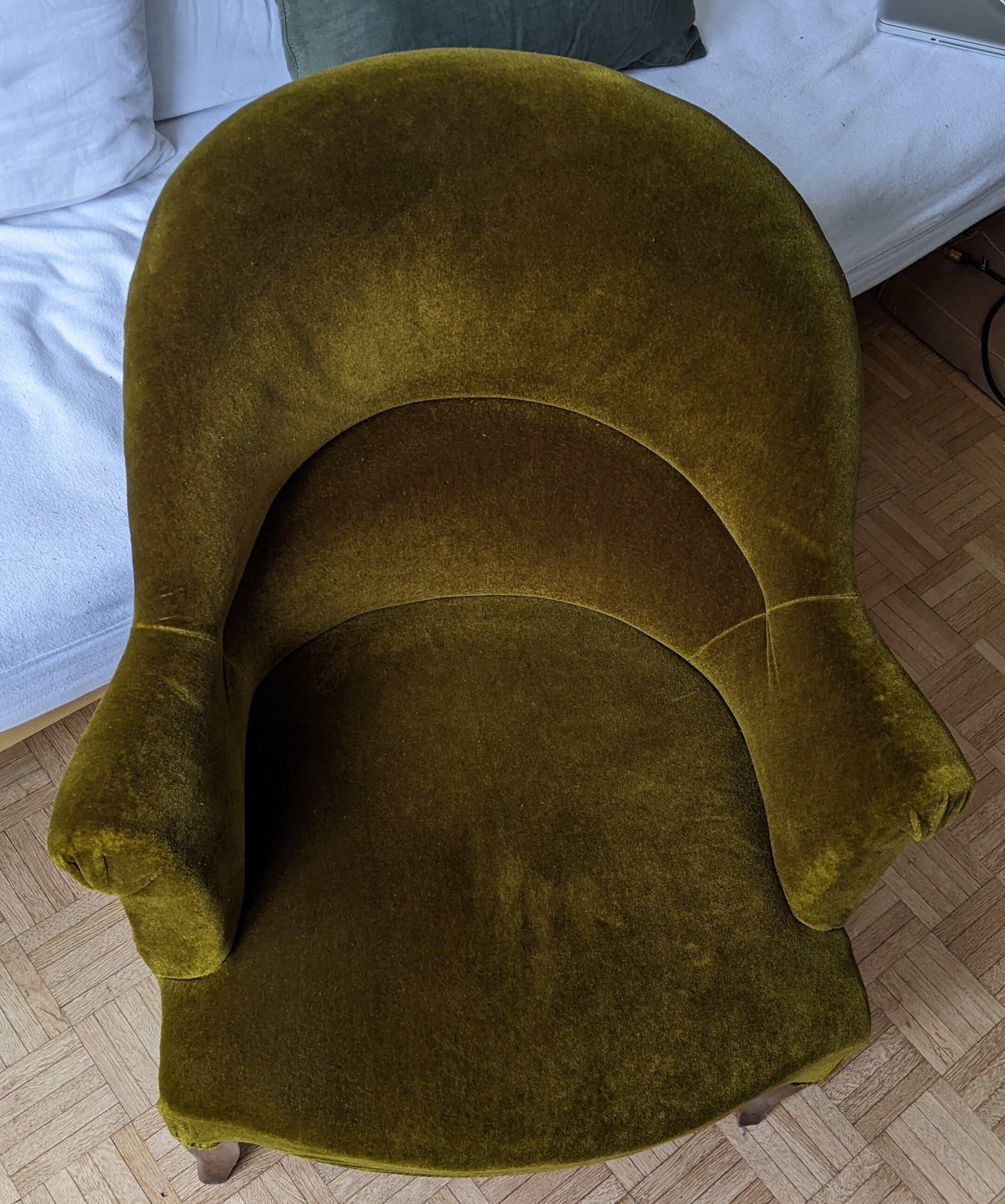 Napoleon III velvet toad armchair