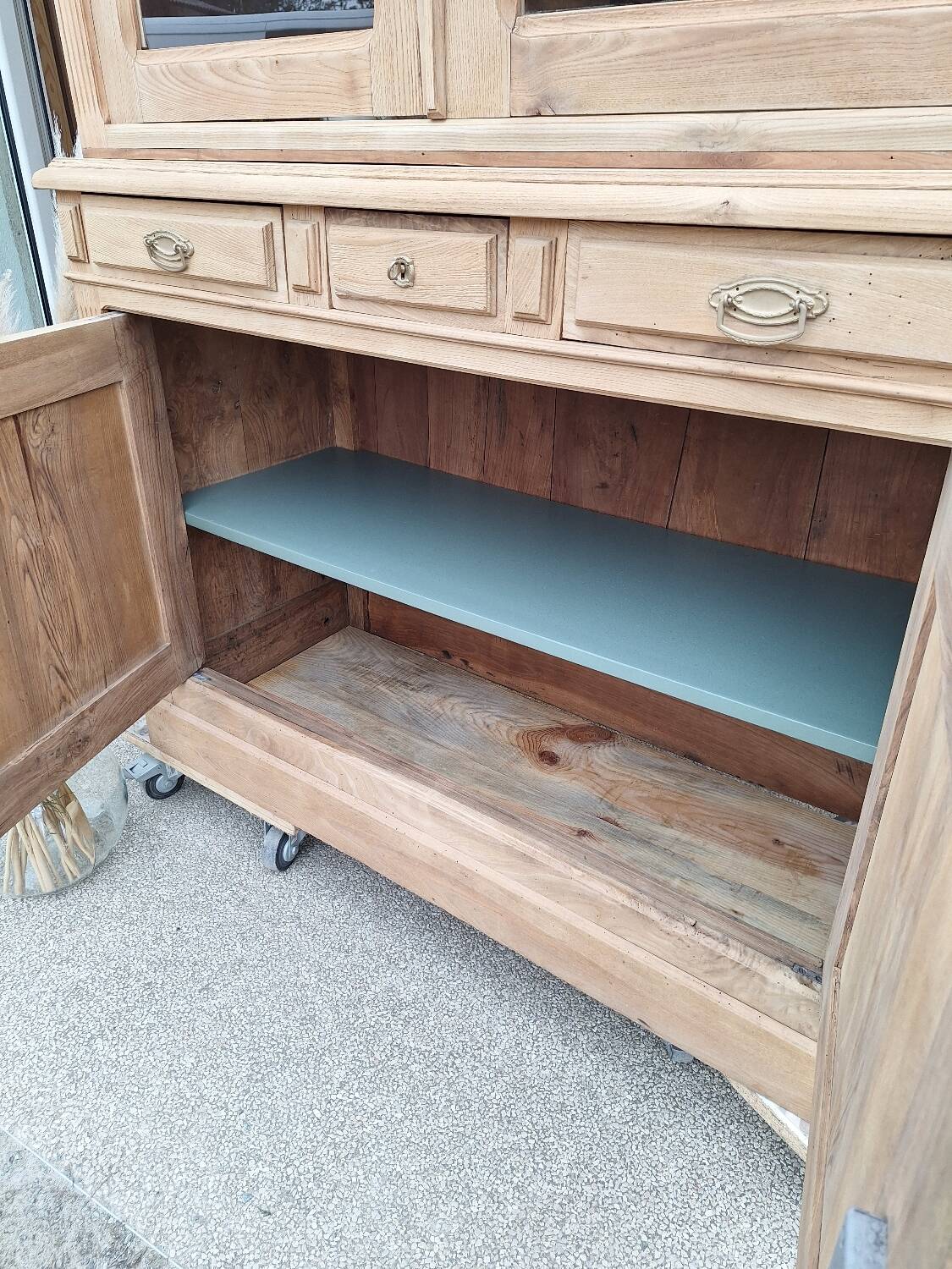 Solid oak dresser