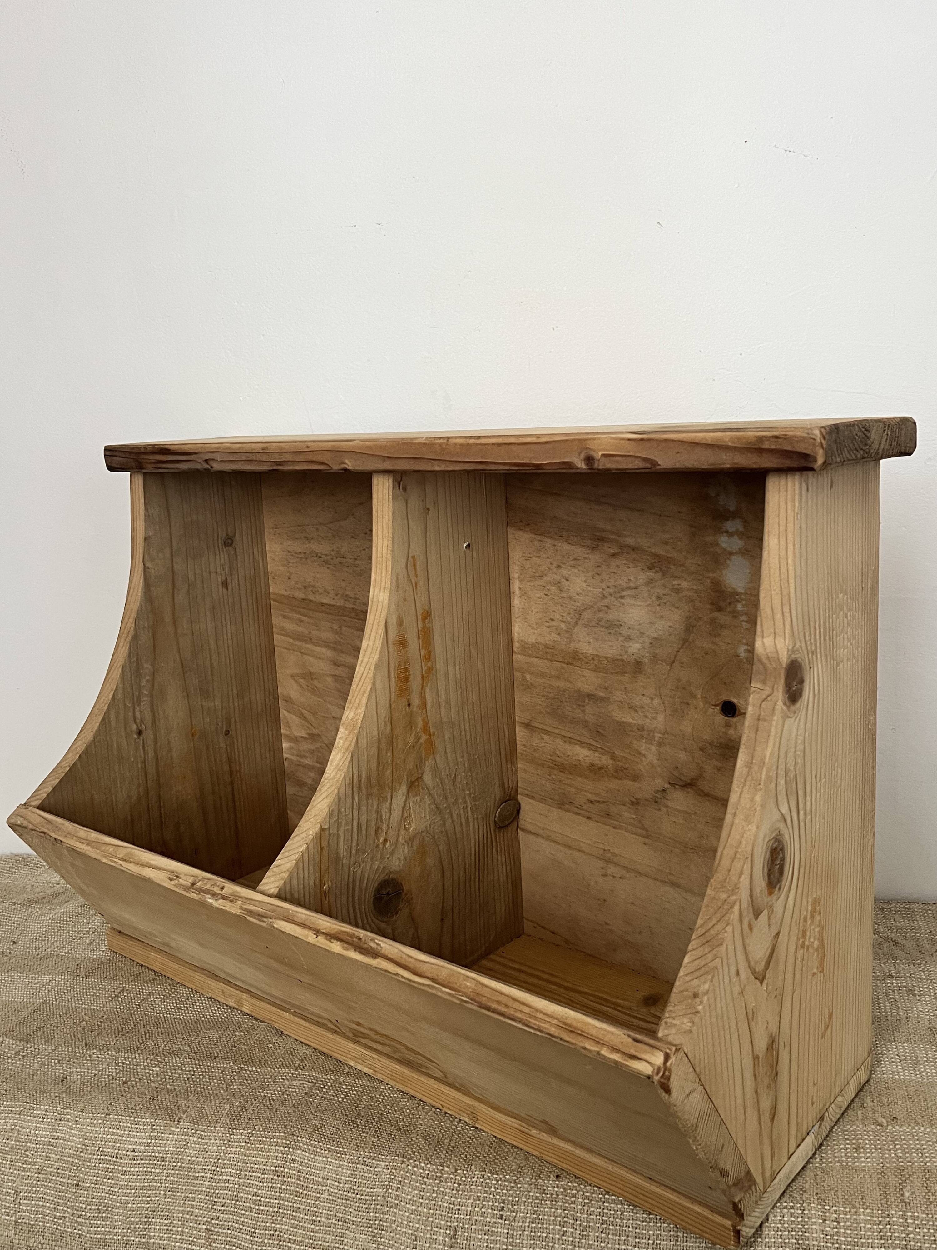 Meuble de rangement, meuble à casiers