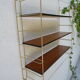 Etagère murale String laiton et bois