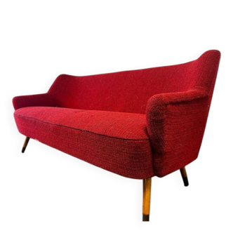 Vintage orange-red canapé