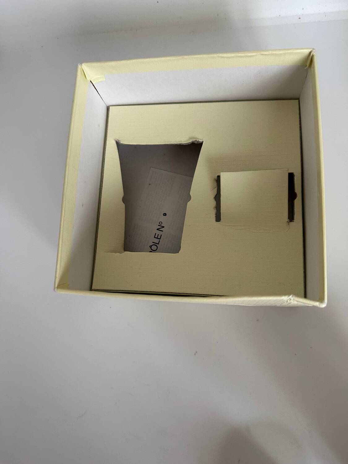 Birth cup & napkin ring box