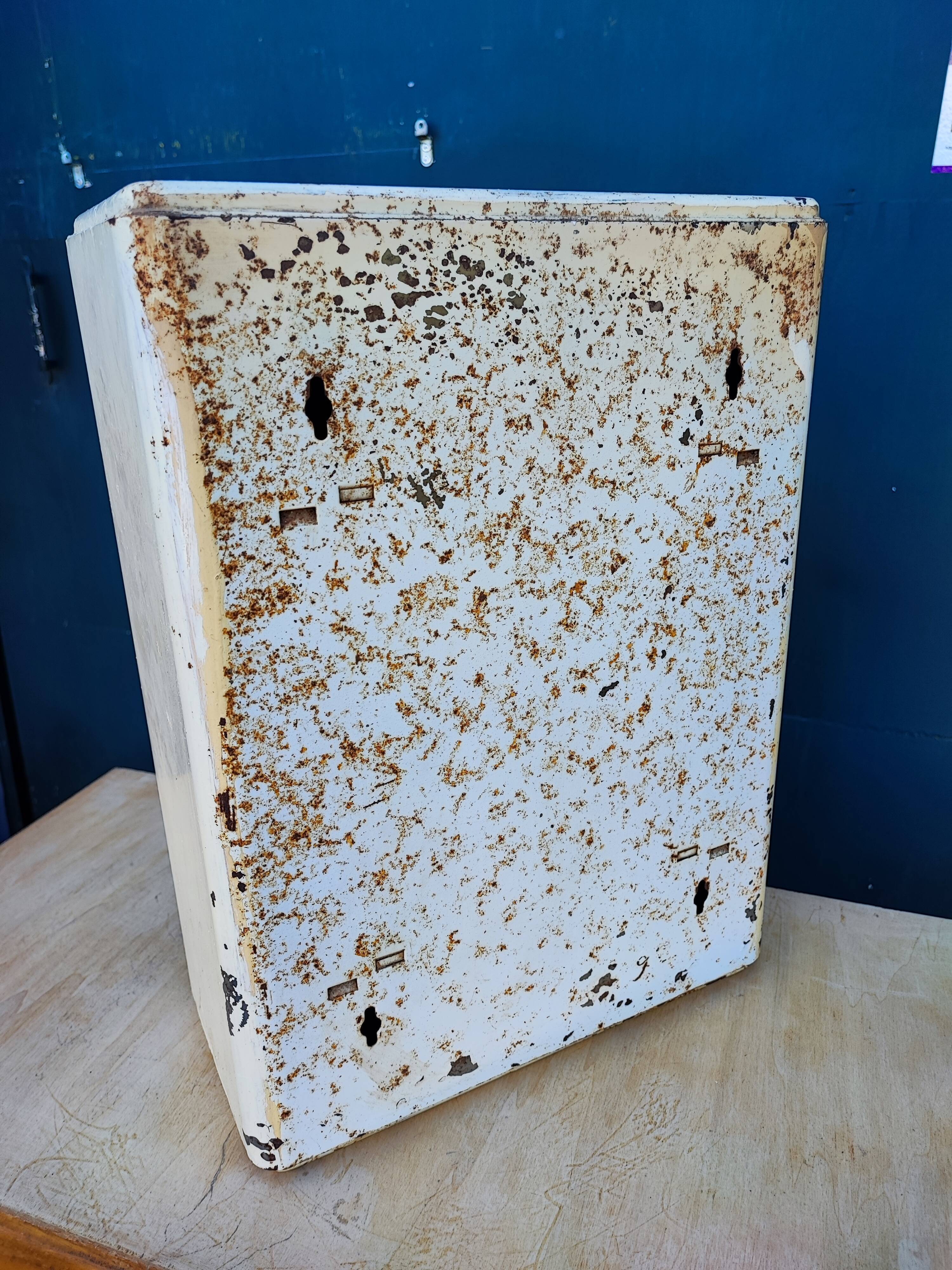 Metal medicine cabinet mirror