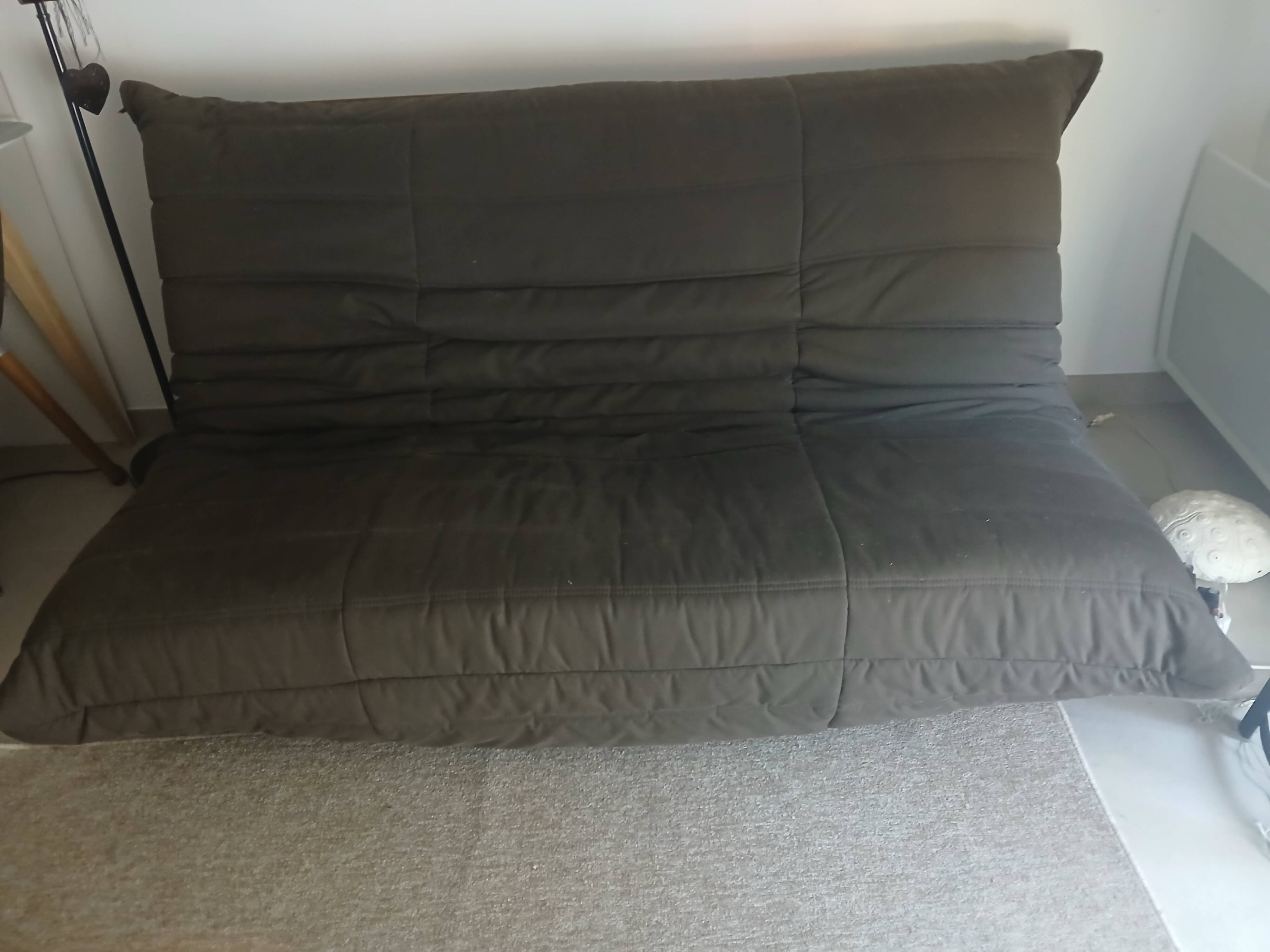 Convertible Togo brand Roset