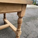 Renovated extendable farmhouse dining table in solid oak, 19th century, 200-300cm.