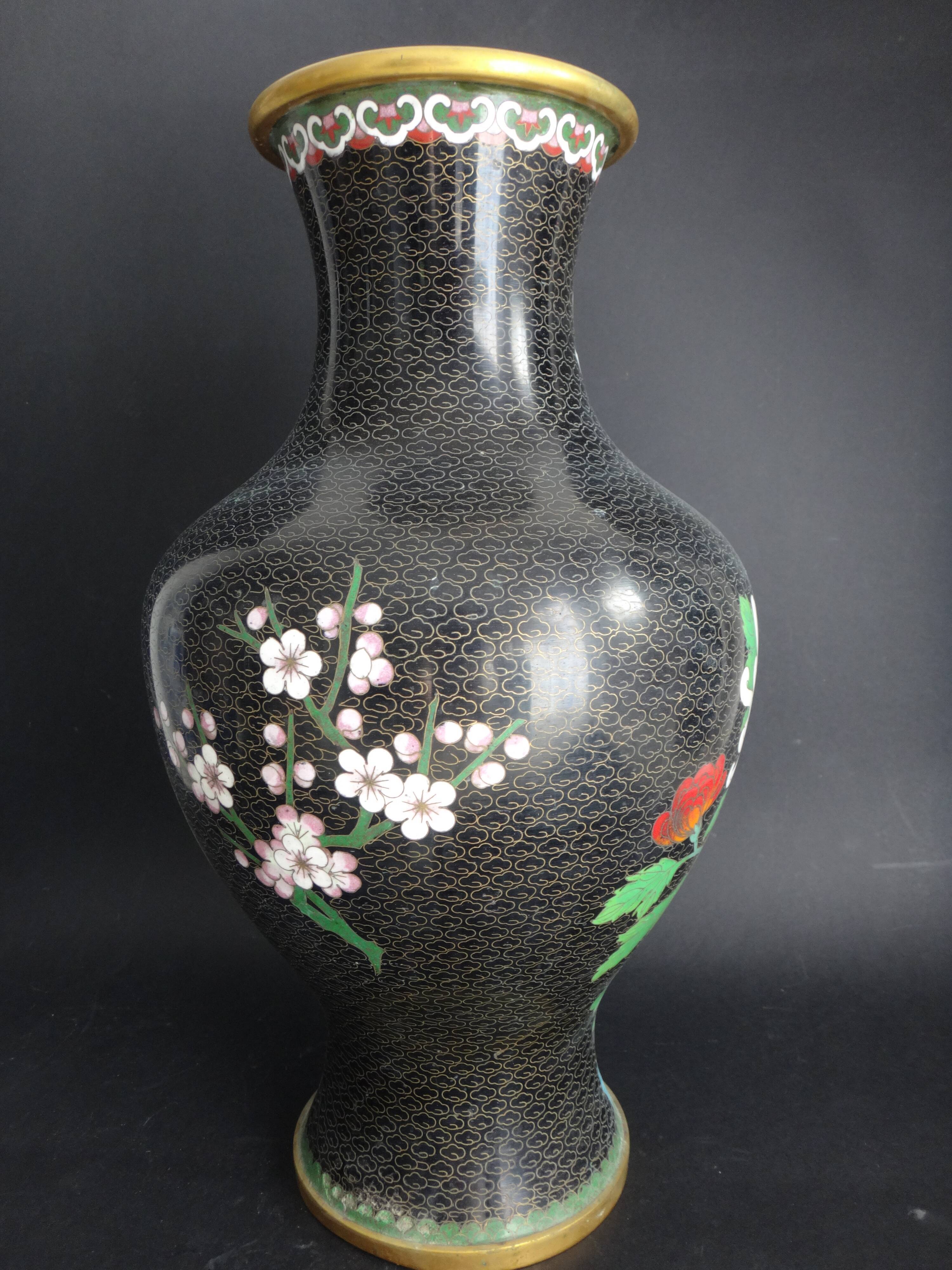 Vase in Chinese partitioned enamel butterflies