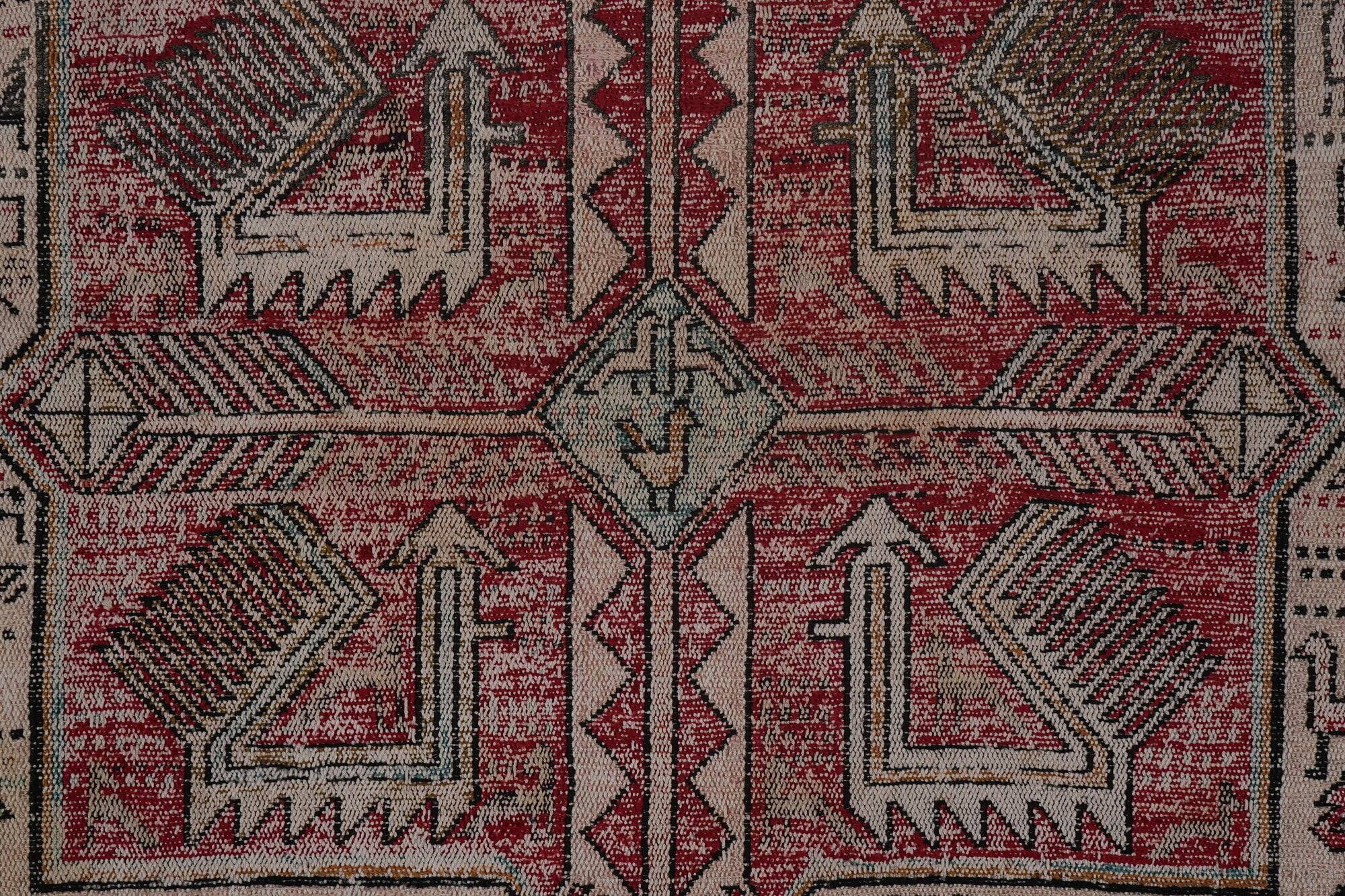 Vintage Turkish kilim, handwoven, 123x183 cm.