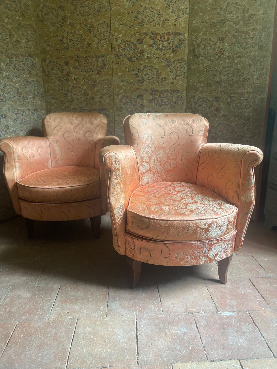 Pair of toad armchairs