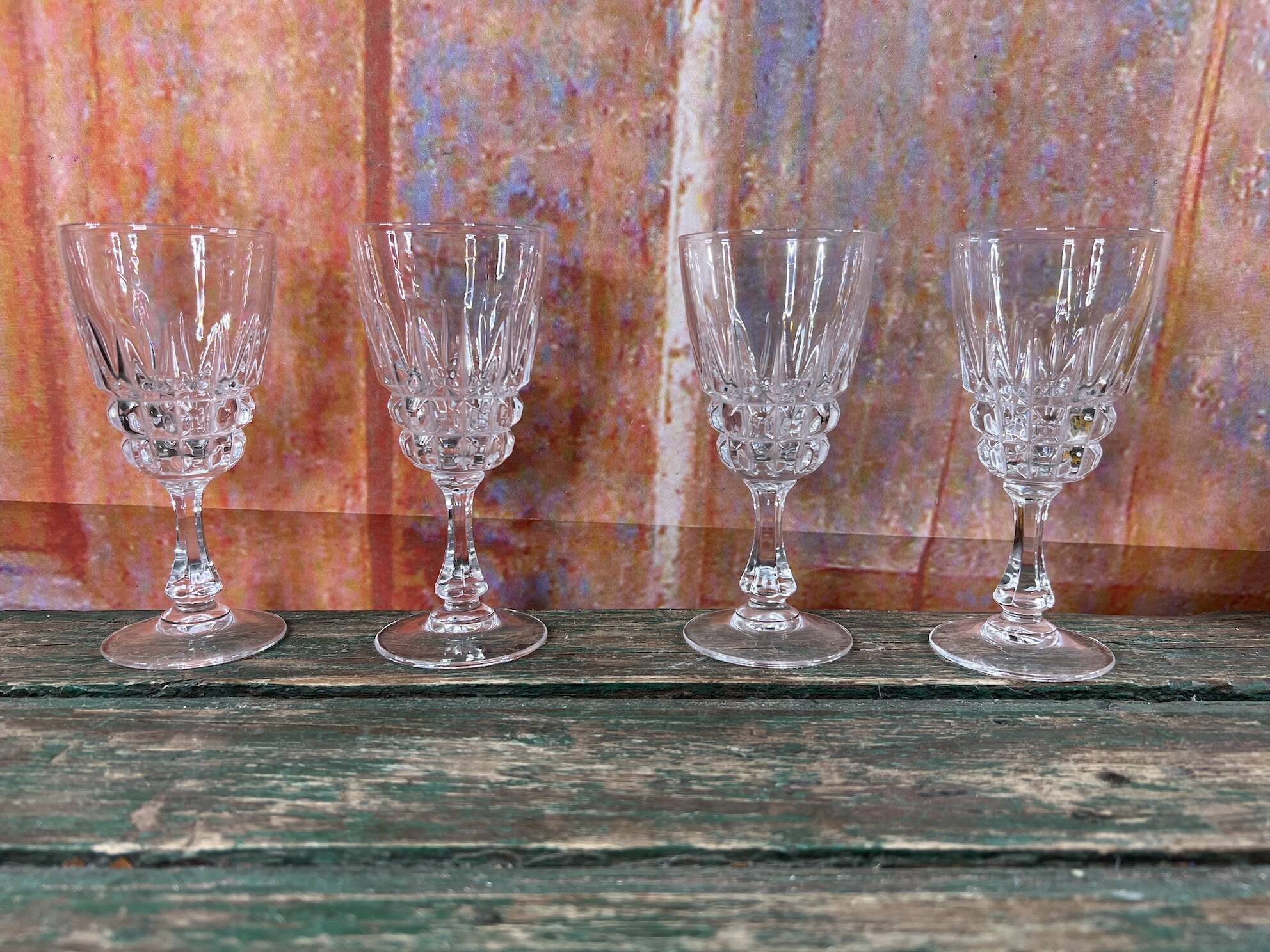 Set of 4 Cristal d'Arques Pompadour wine glasses height 13cm