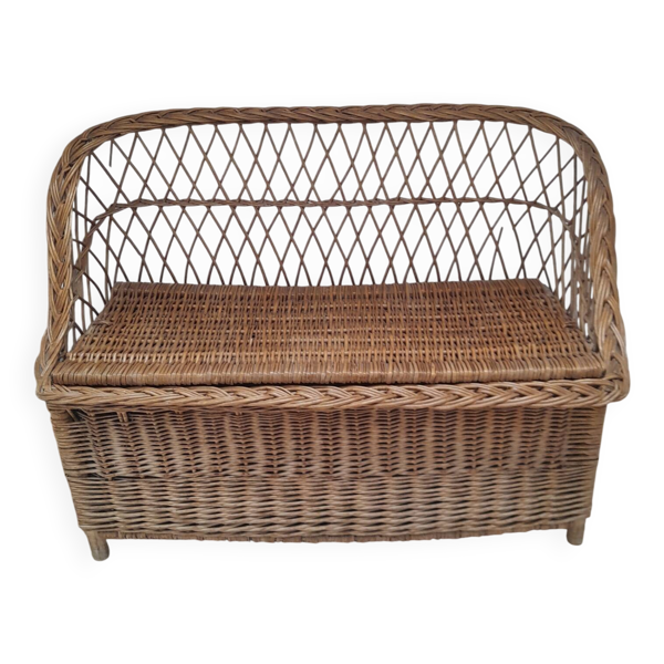 Banquette de rangement pour enfant en rotin