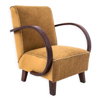 Art Deco armchair, designed by J. Halabala, Czech Republic, 1930s. After renovation.