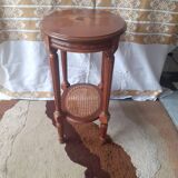 Desserte en bois et en cannage