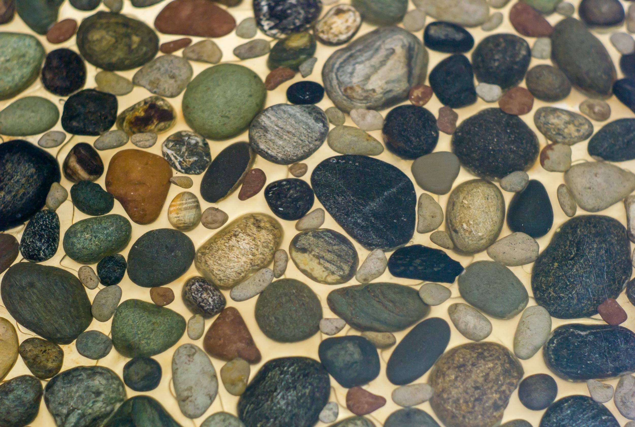 Table basse unique Pebbles d'Ib Kofod-Larsen