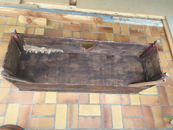 Coffre de mariage berbère ancien