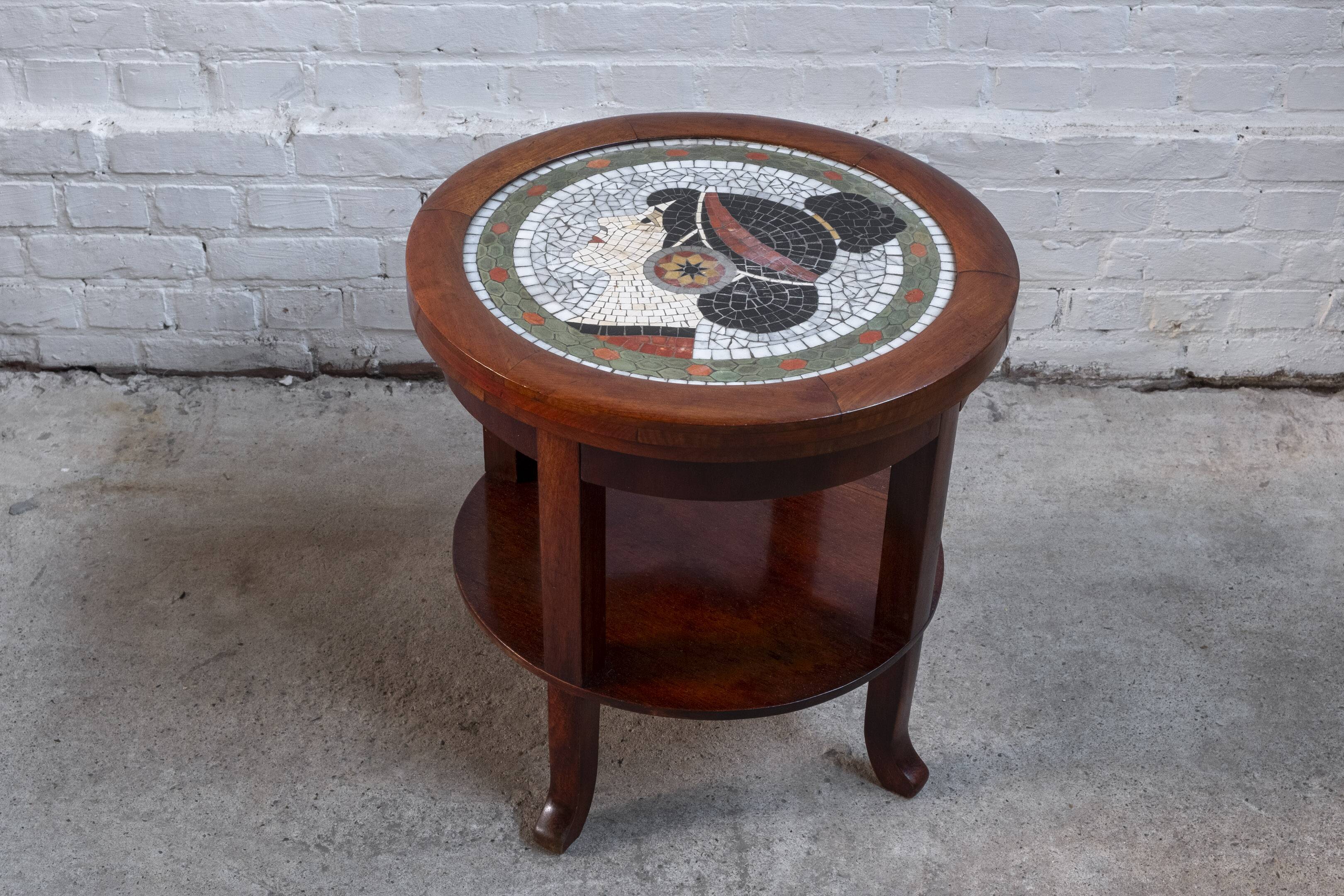 Table d'appoint Art Déco danoise des années 1930 en acajou cubain et carreaux en mosaïque
