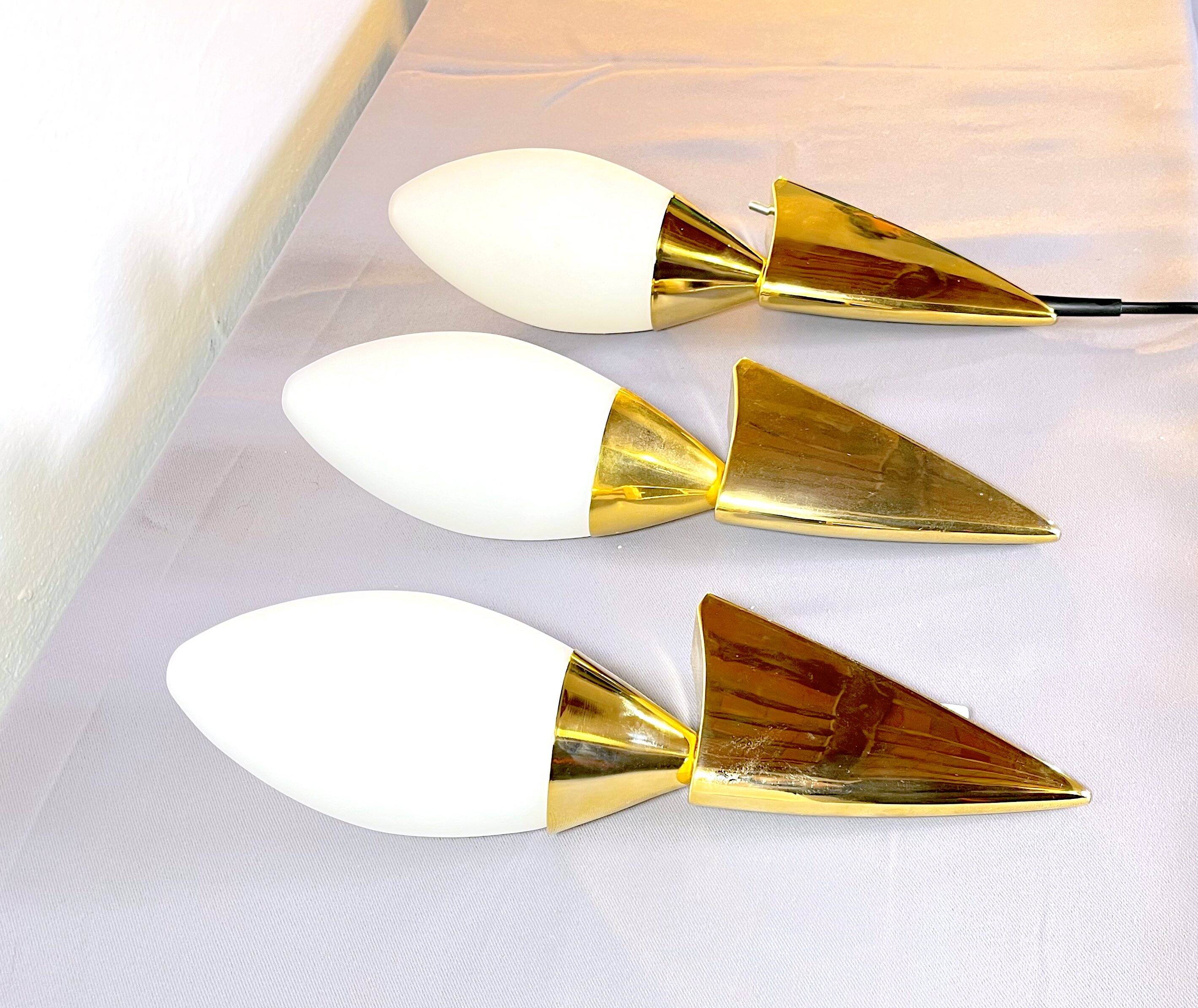 Pair of Brass and Murano Glass Wall Lights, Italy 1980s