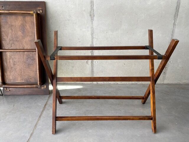 Desk / dressing table on trestle