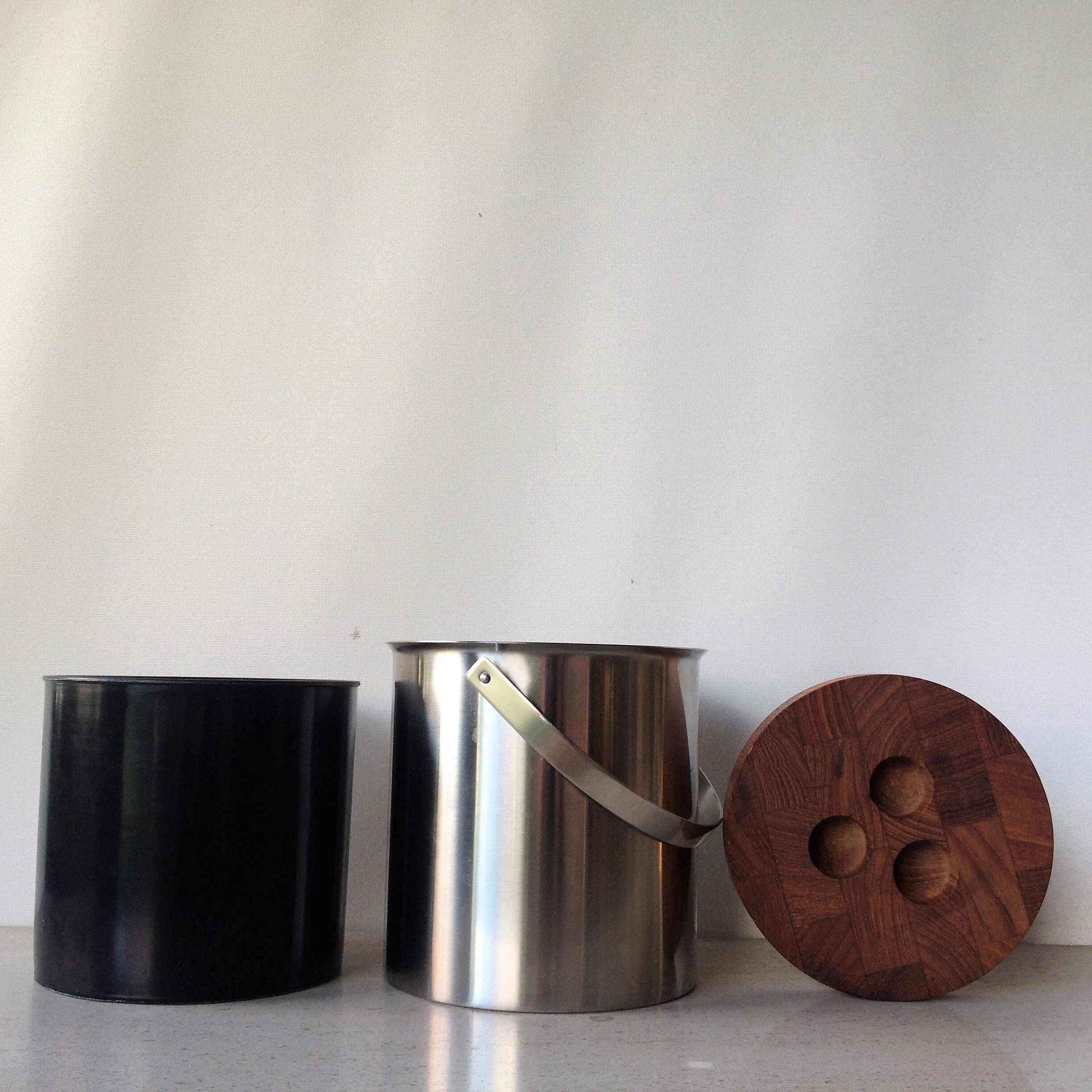 Arne Jacobsen ice bucket 1960