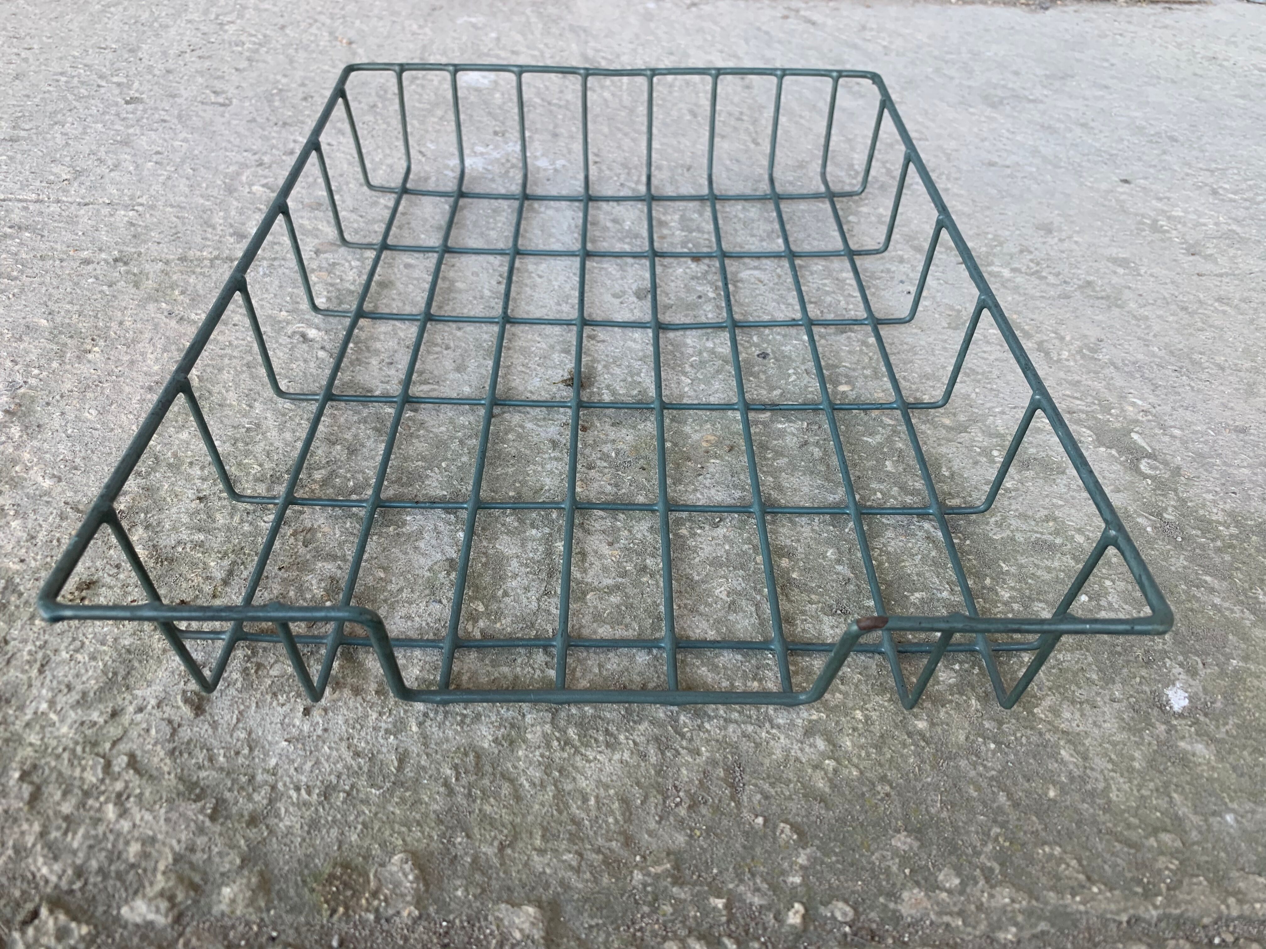 Vintage wire bannette