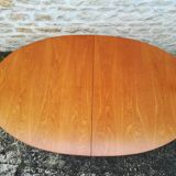 Scandinavian table