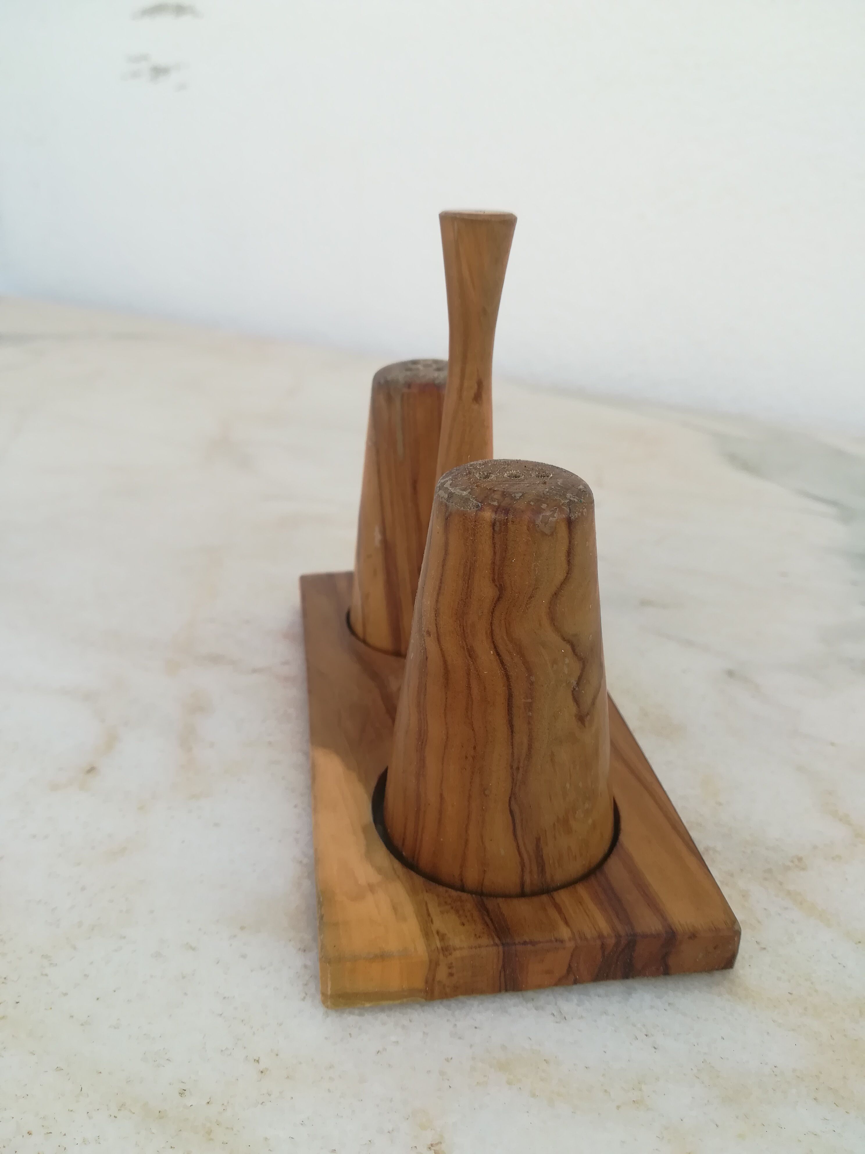 Olivewood salt and pepper shaker