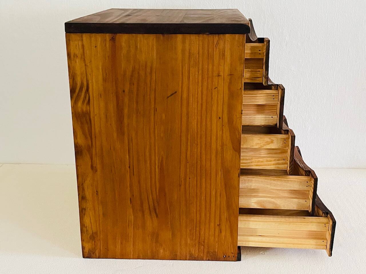 Petit meuble de métier vintage  5 tiroirs.