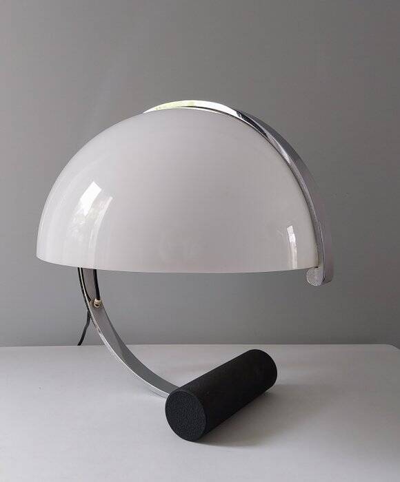 Italian table lamp Stilnovo for Artimeta 70s