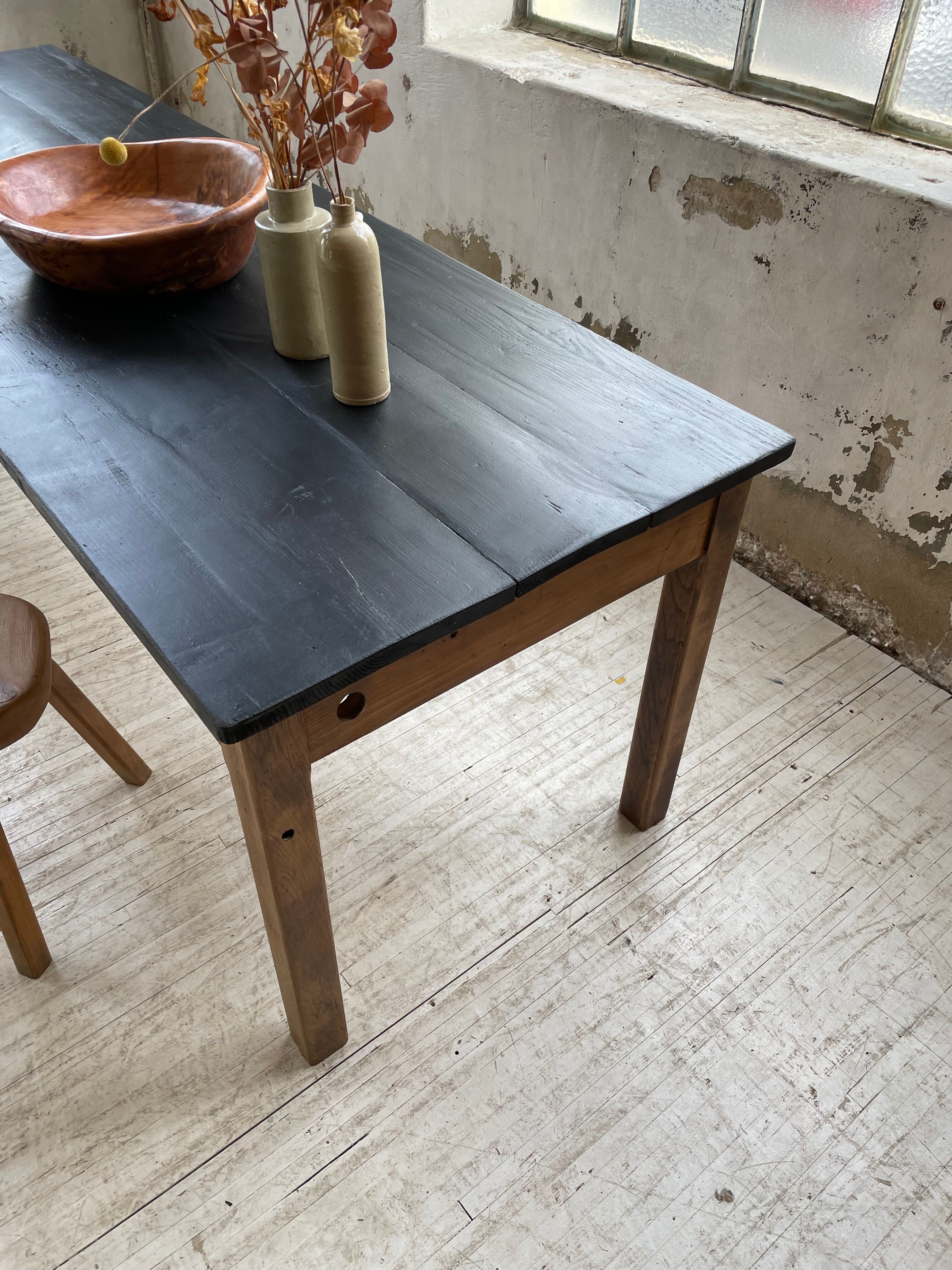 Black pine farm table 250 cm