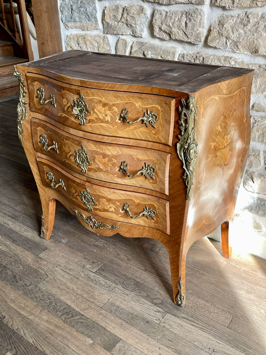 Chest of drawers in marquetry nineteenth