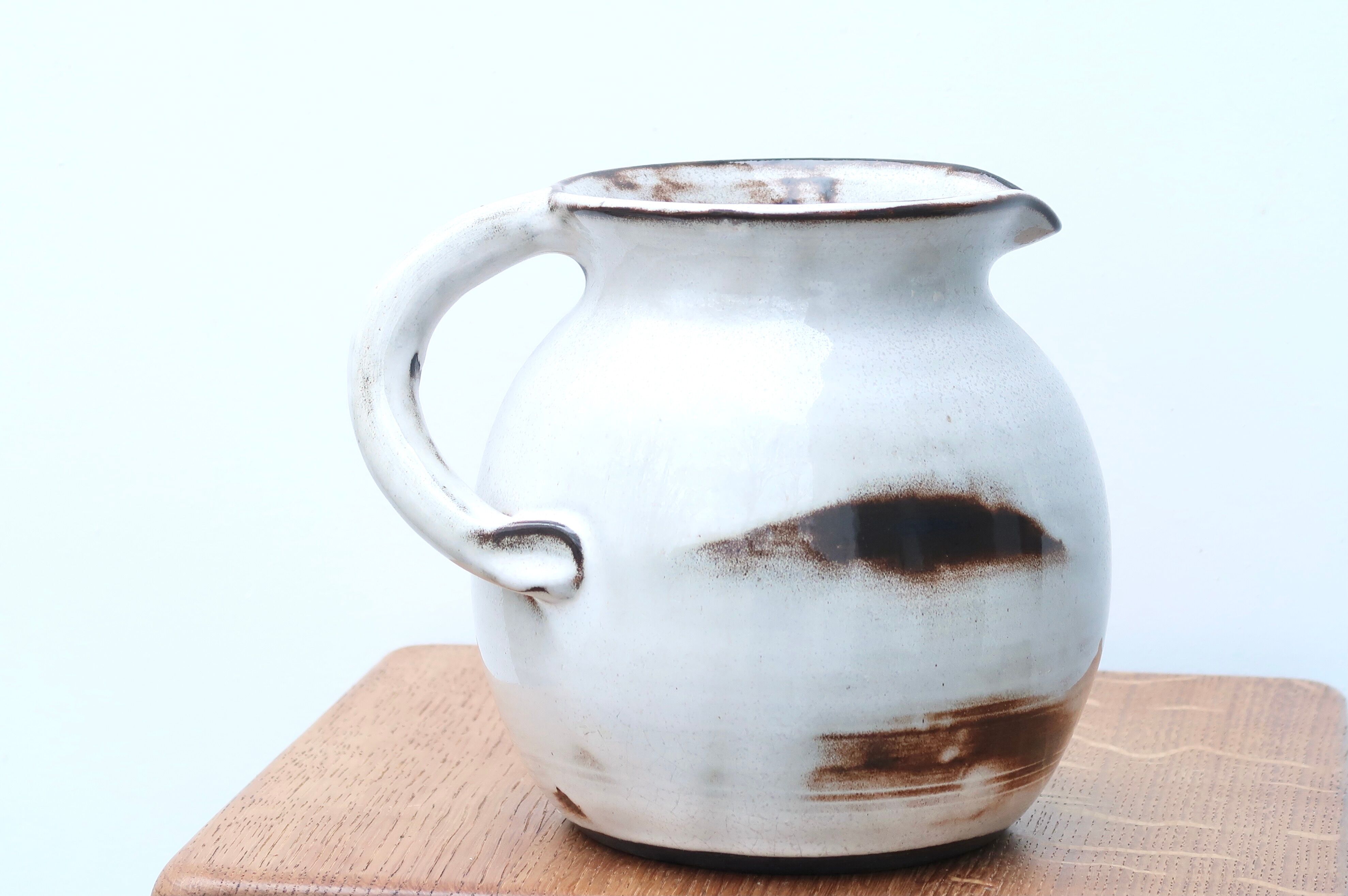 Ceramic pitcher by Gérard Hofmann, Vallauris