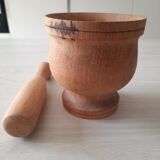 Wood mortar and pestle