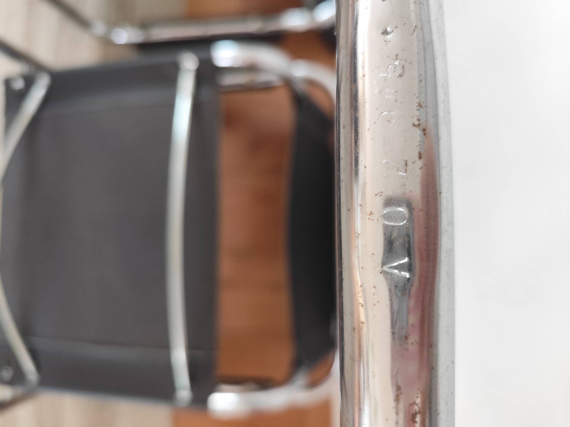 Set of 4 chrome tubular chairs