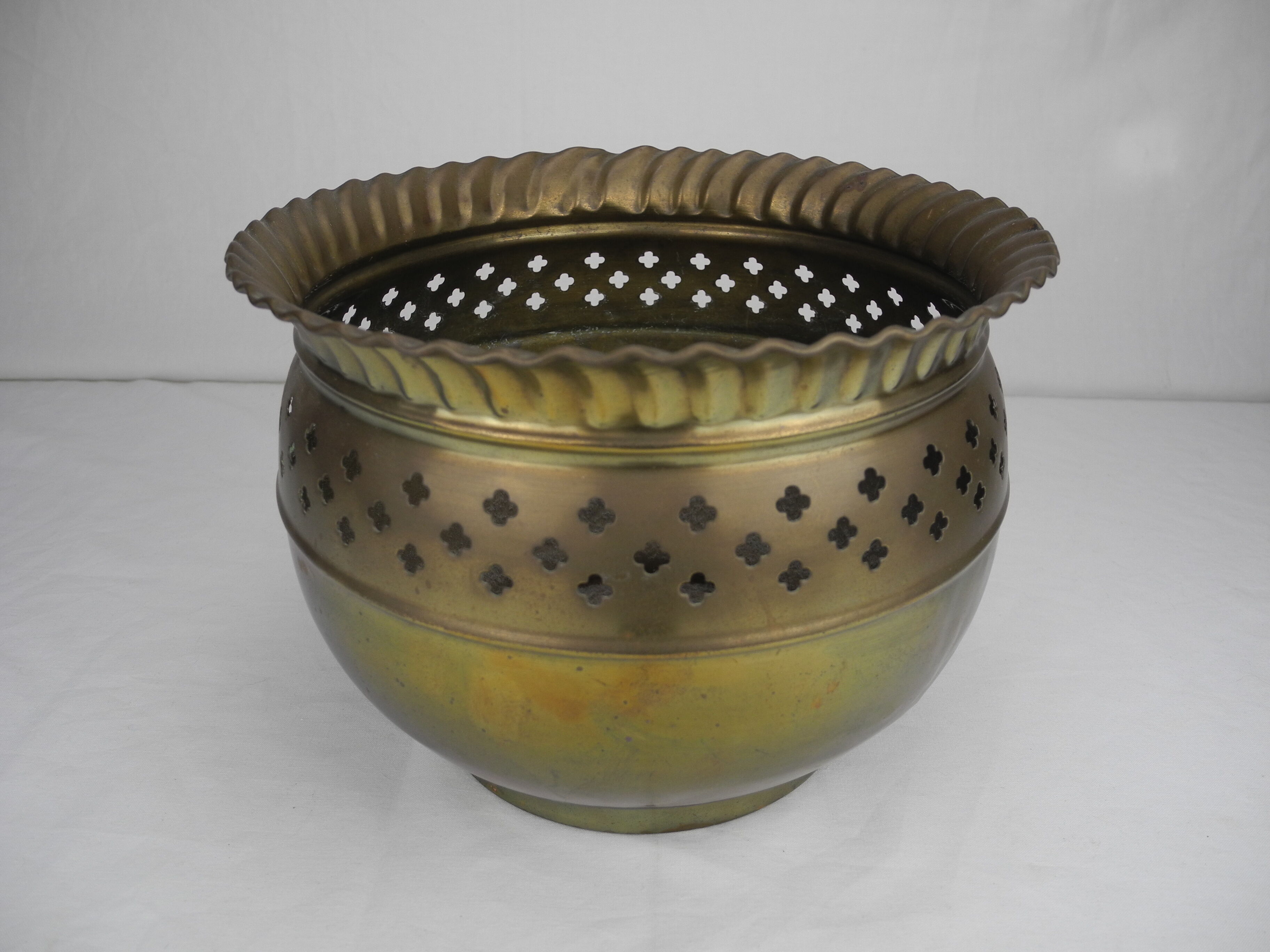 Brass flowerpot