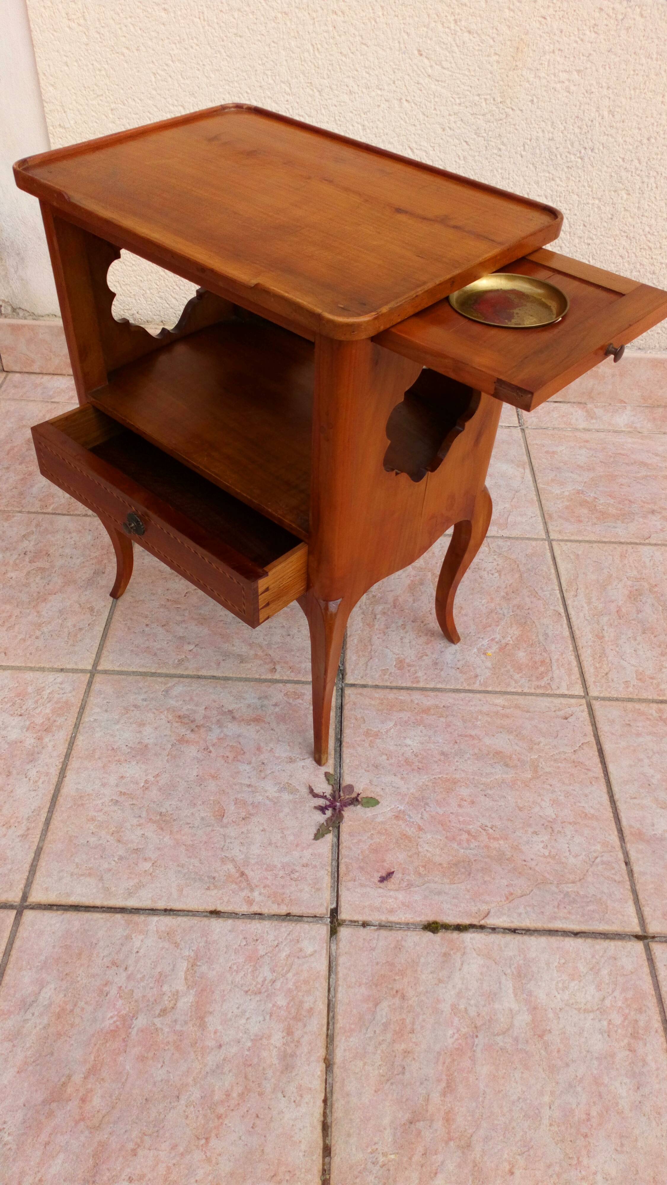 Beech bedside tables. 1930s Art Deco.