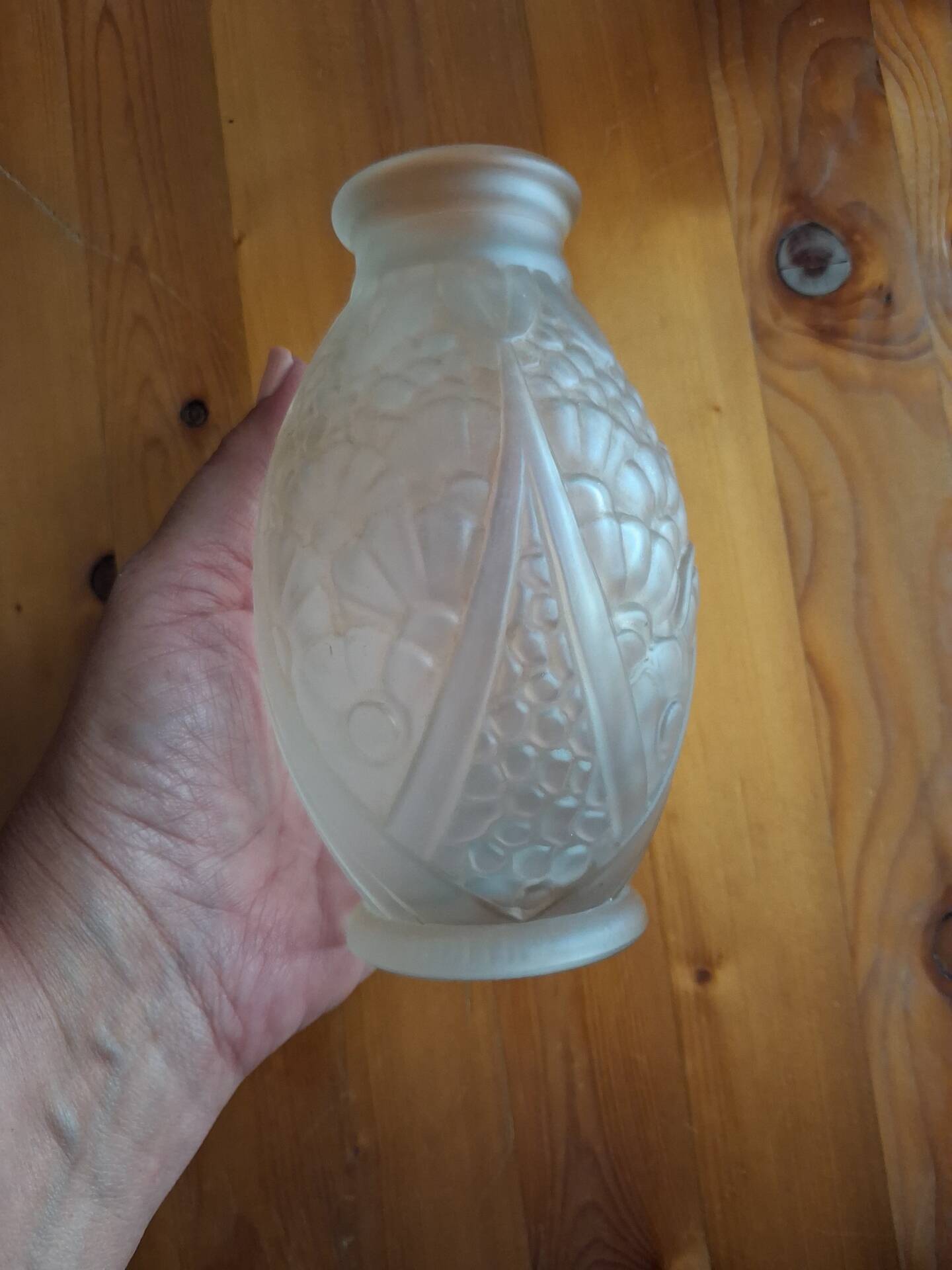 Superb art deco vase joma – frosted moulded glass – 1930s – very b