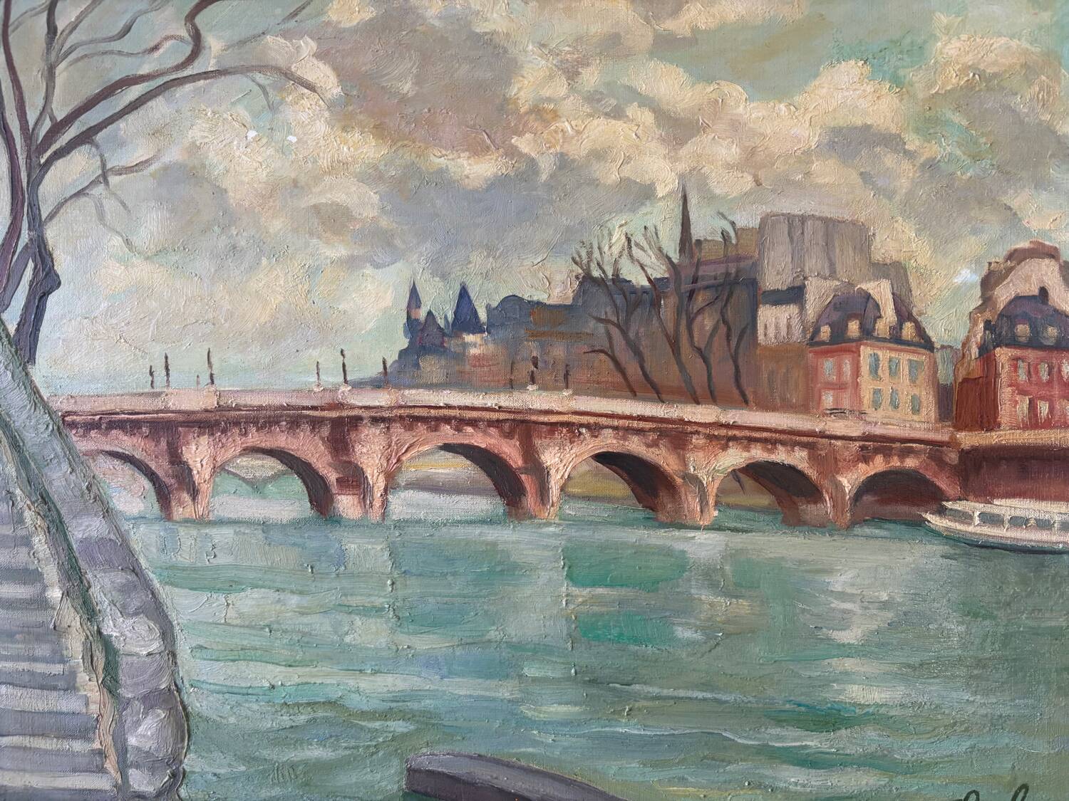 Landscape of a Parisian bridge