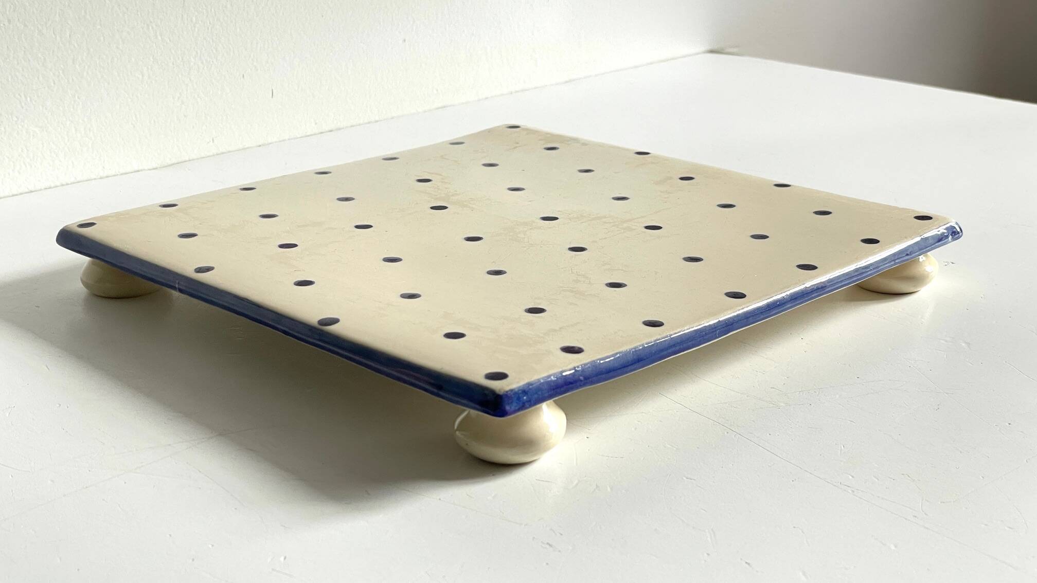 St Clément Vintage Polka Dot Ceramic Trivet