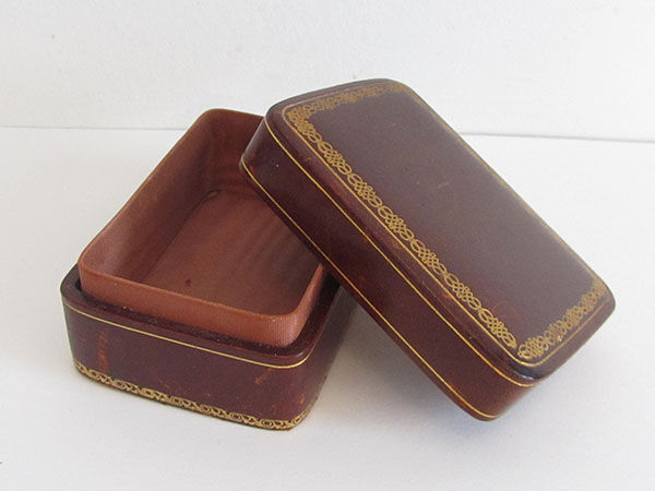 Vintage leather box