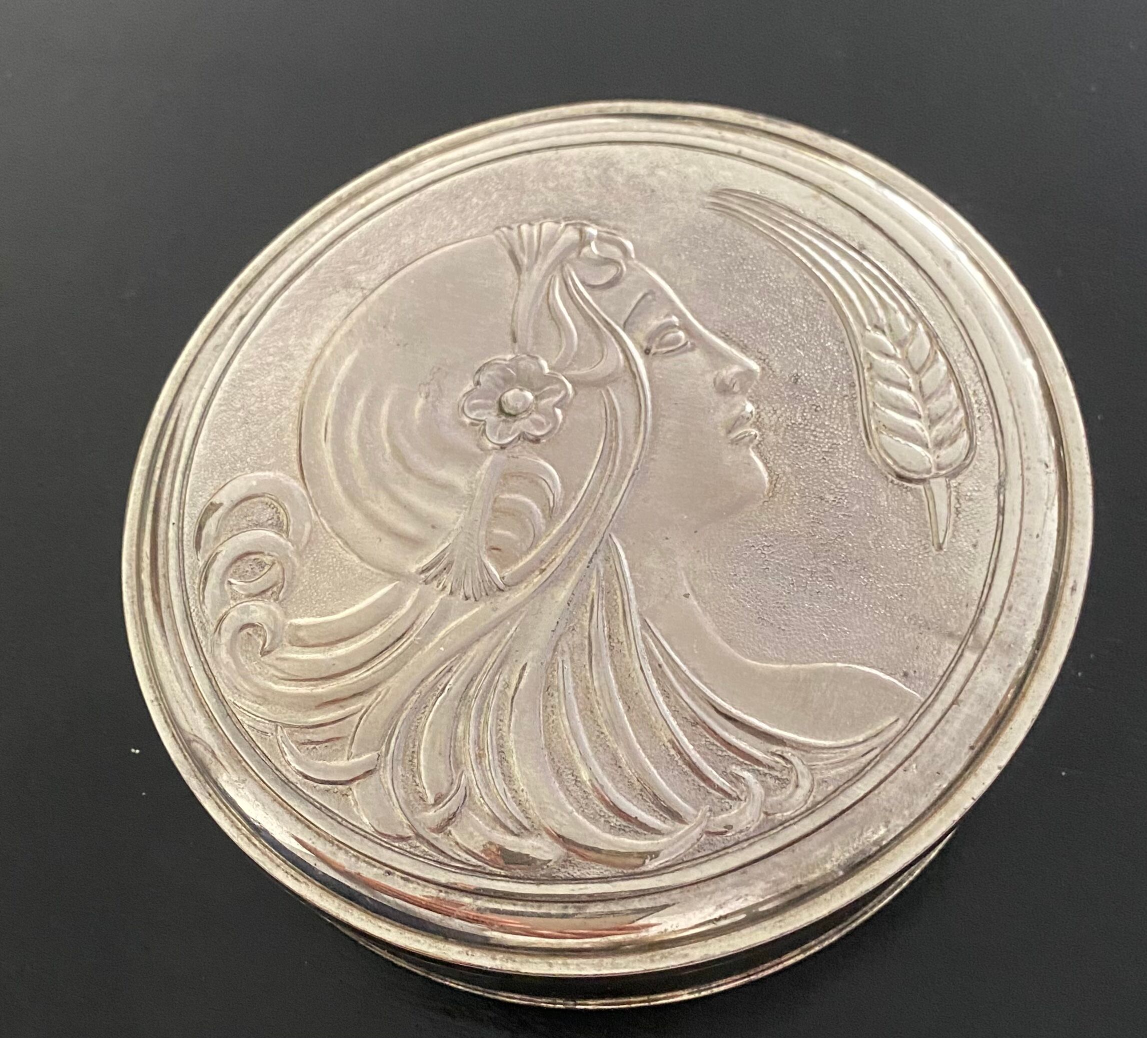 Art Nouveau style jewelry box