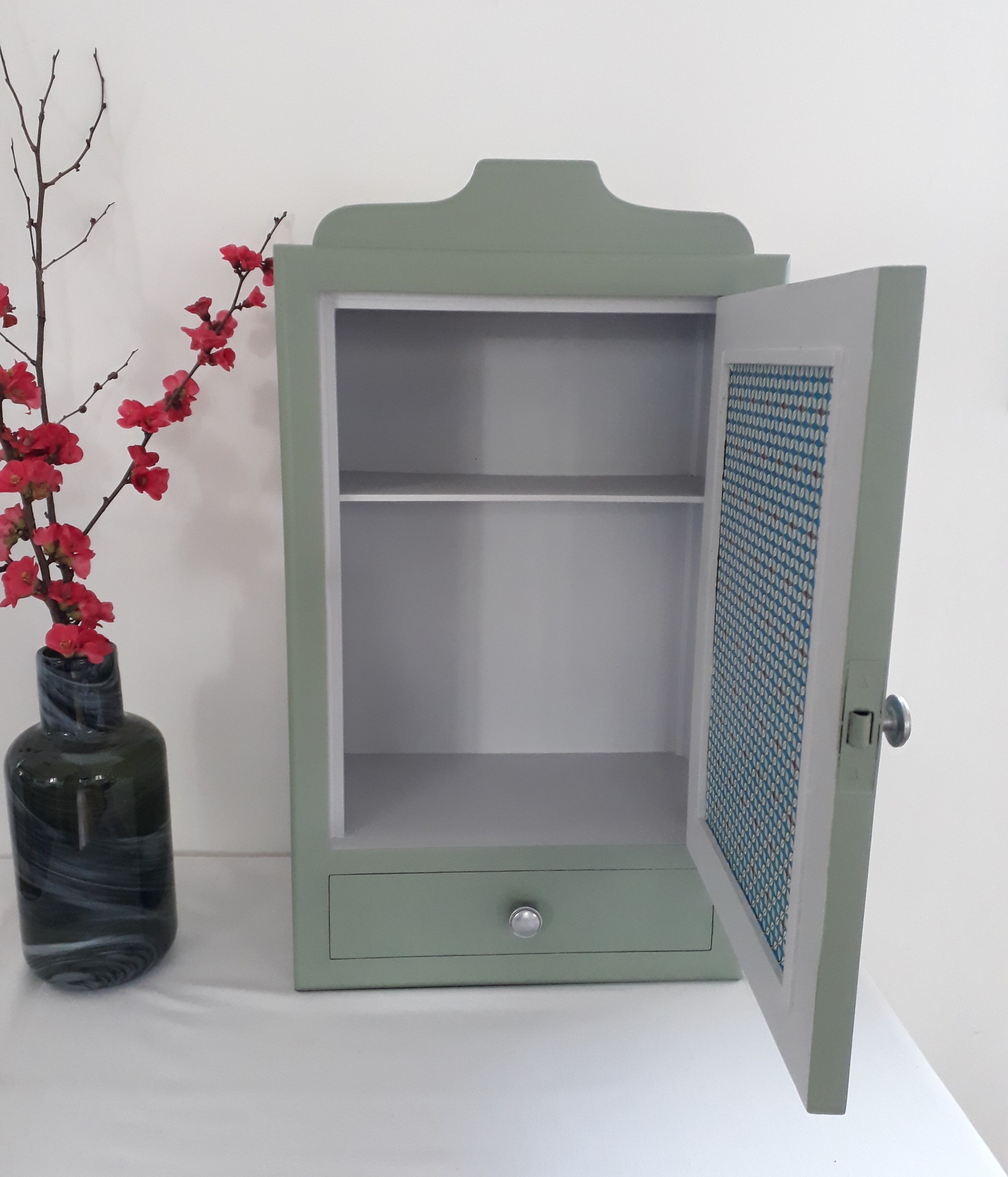 Medicine cabinet wall vintage 50's revisited Green