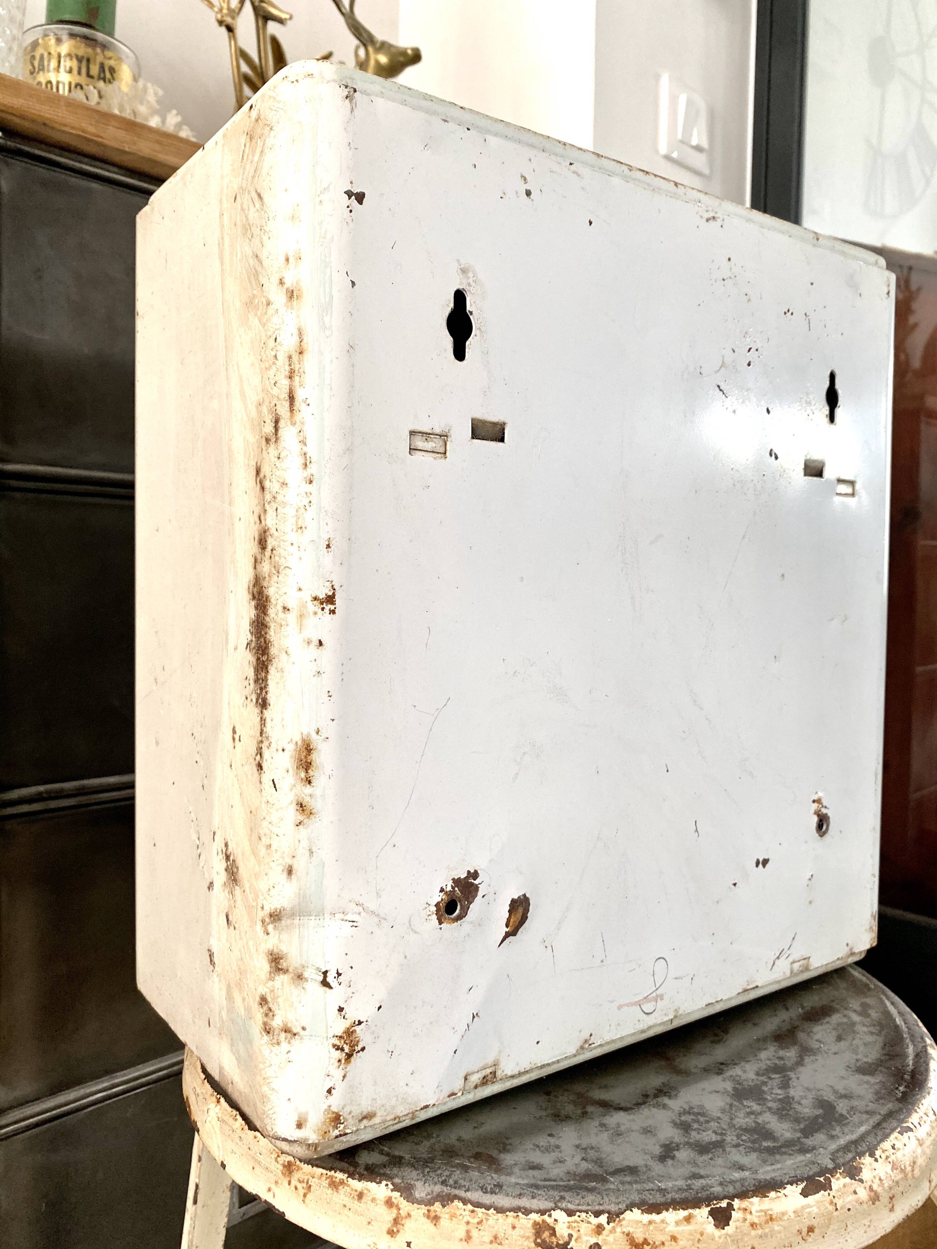 Vintage metal medicine cabinet