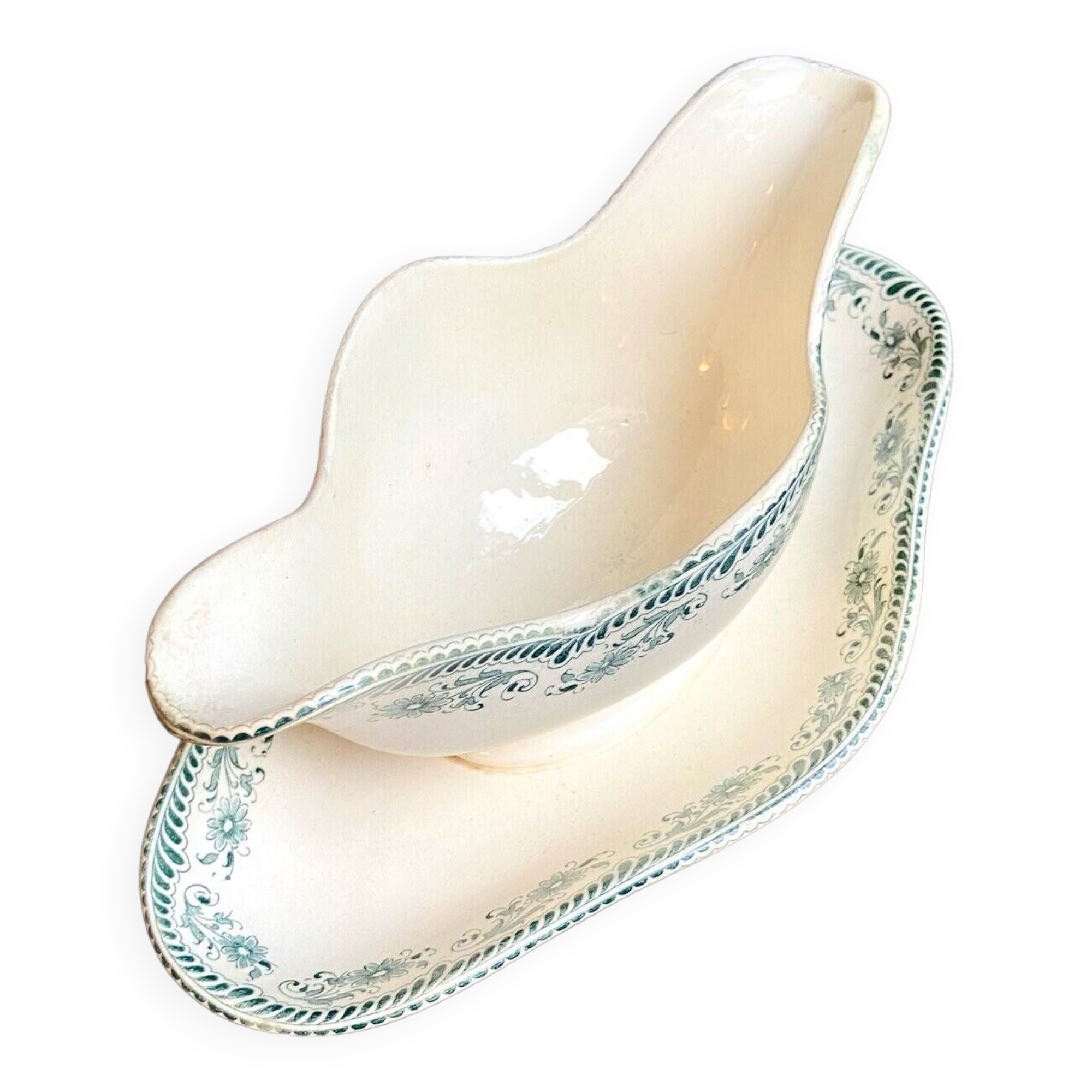 Salins gravy boat in iron earth, “Moustiers” service