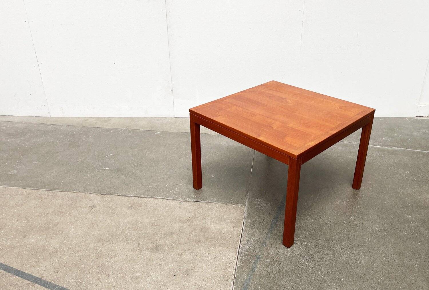 Mid-century teak coffee table from Vejle Möbelfabrik, Denmark, 1960s.