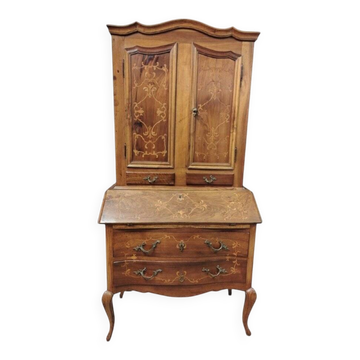 Solid wood trumeau furniture with marquetry, in Louis XV style and dating from the early 20th century.