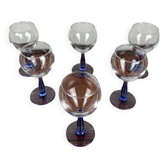 Set of 6 blue stemmed glasses